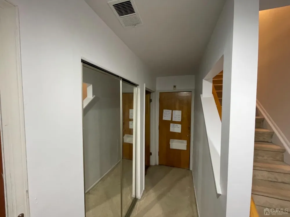 81 Redmond Street New Brunswick, NJ 08901