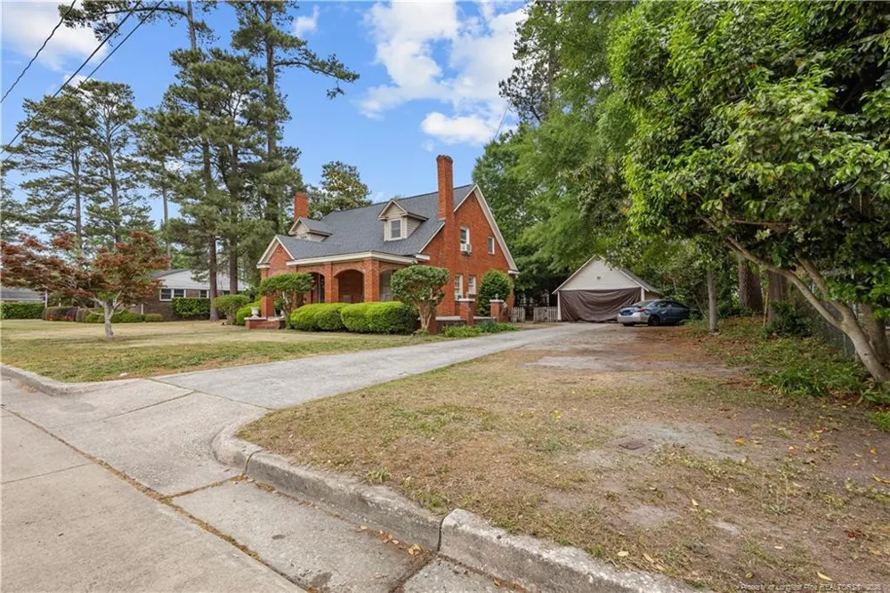 209 E 18th Street Lumberton, NC 28358