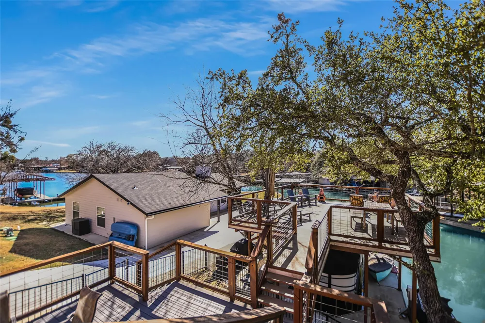 316 Mountain View Sunrise Beach, TX 78643