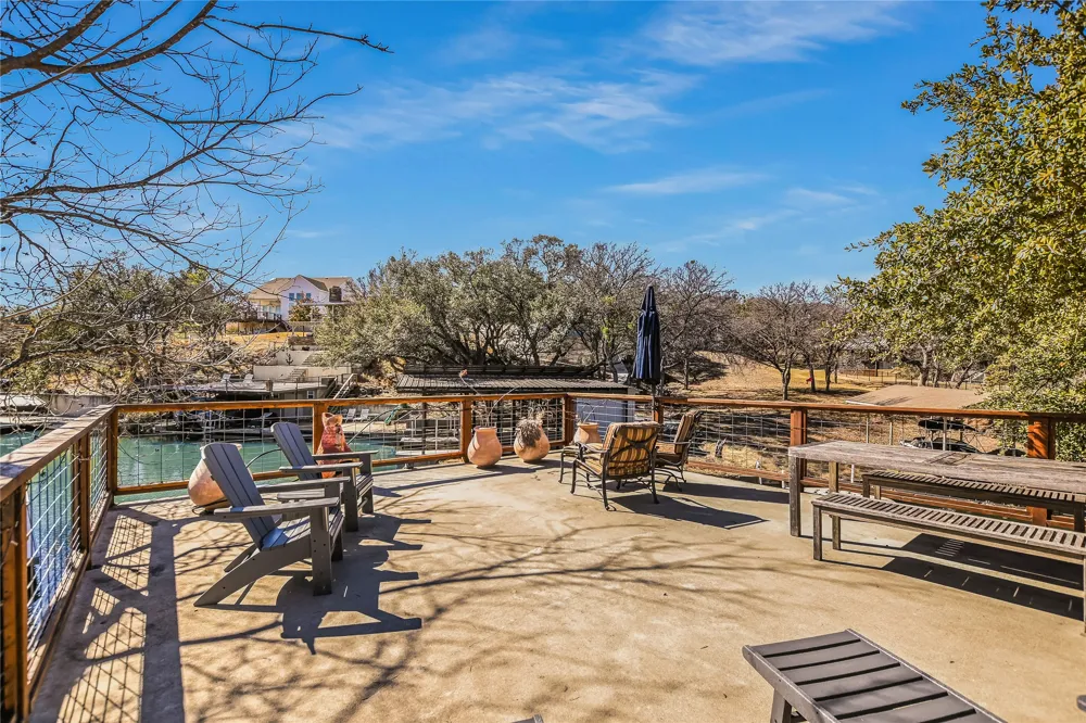 316 Mountain View Sunrise Beach, TX 78643
