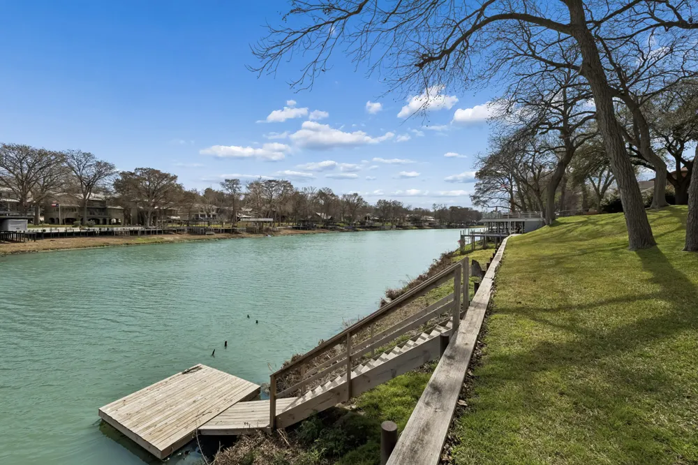 2319 Terminal Loop Road McQueeney, TX 78123