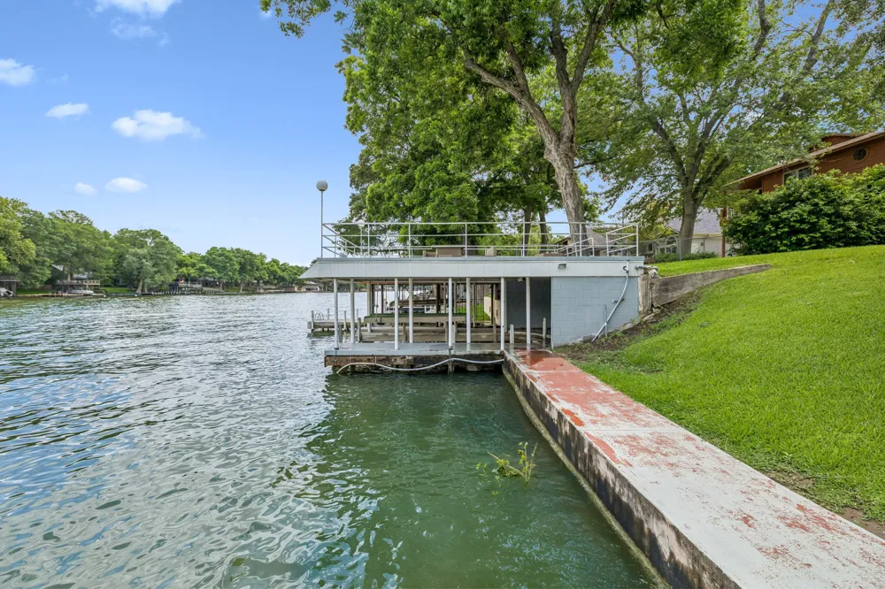 2319 Terminal Loop Road McQueeney, TX 78123