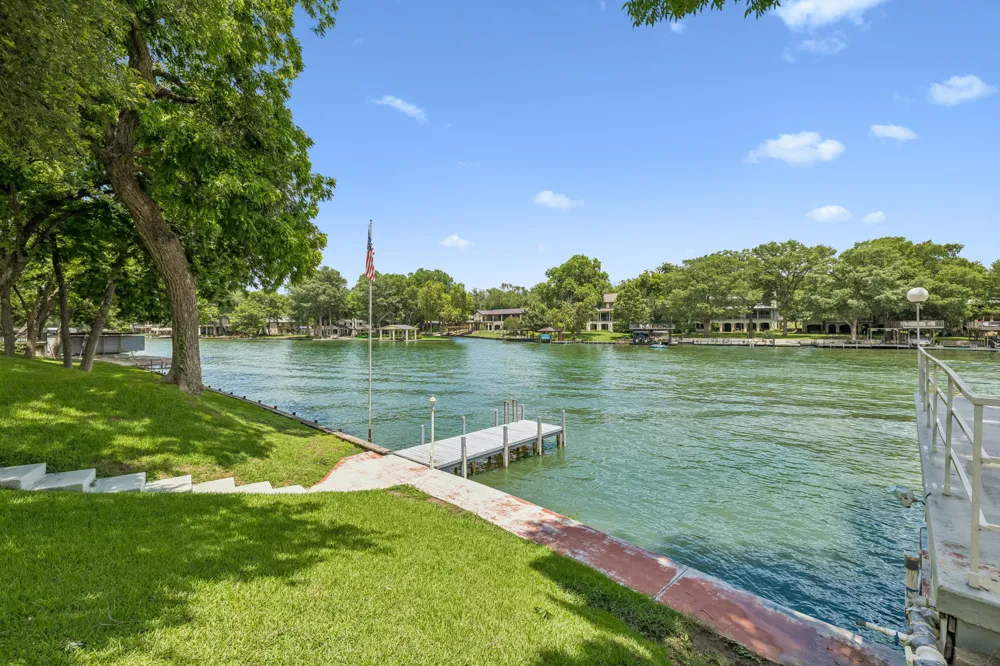 2319 Terminal Loop Road McQueeney, TX 78123