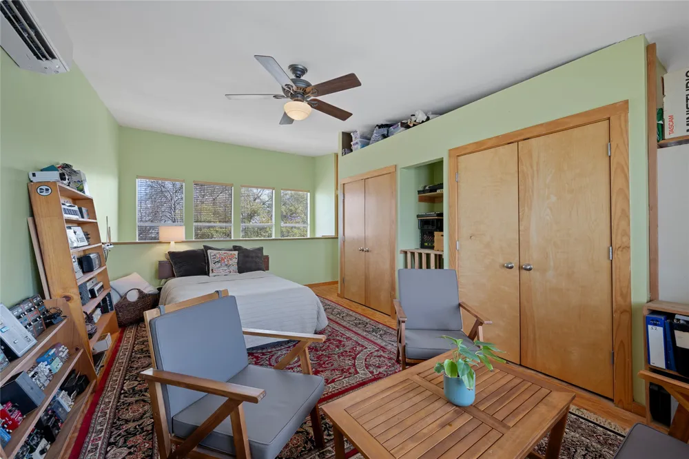 5114 Caswell Avenue Austin, TX 78751