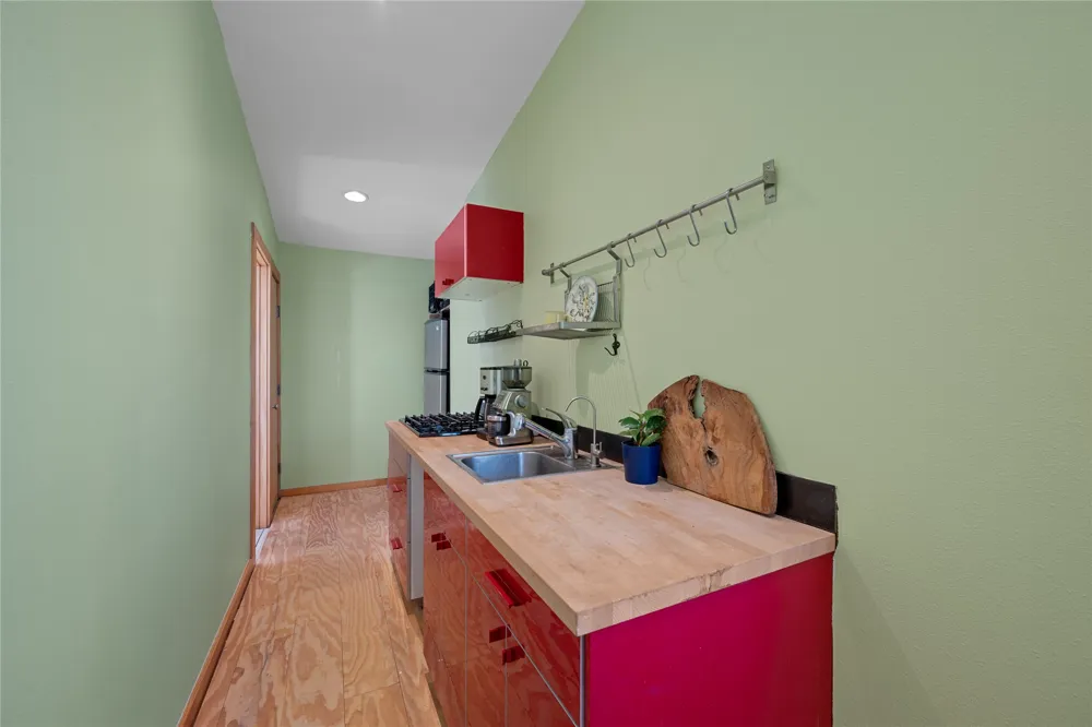5114 Caswell Avenue Austin, TX 78751
