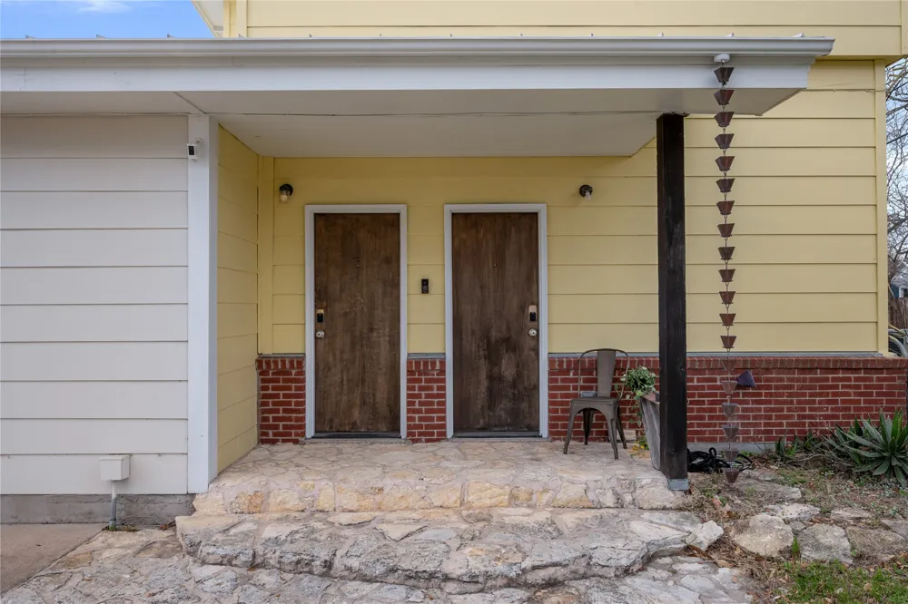 5114 Caswell Avenue Austin, TX 78751