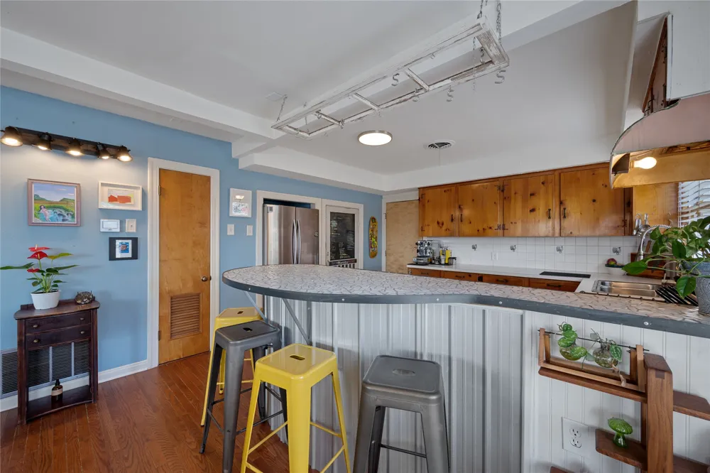 5114 Caswell Avenue Austin, TX 78751