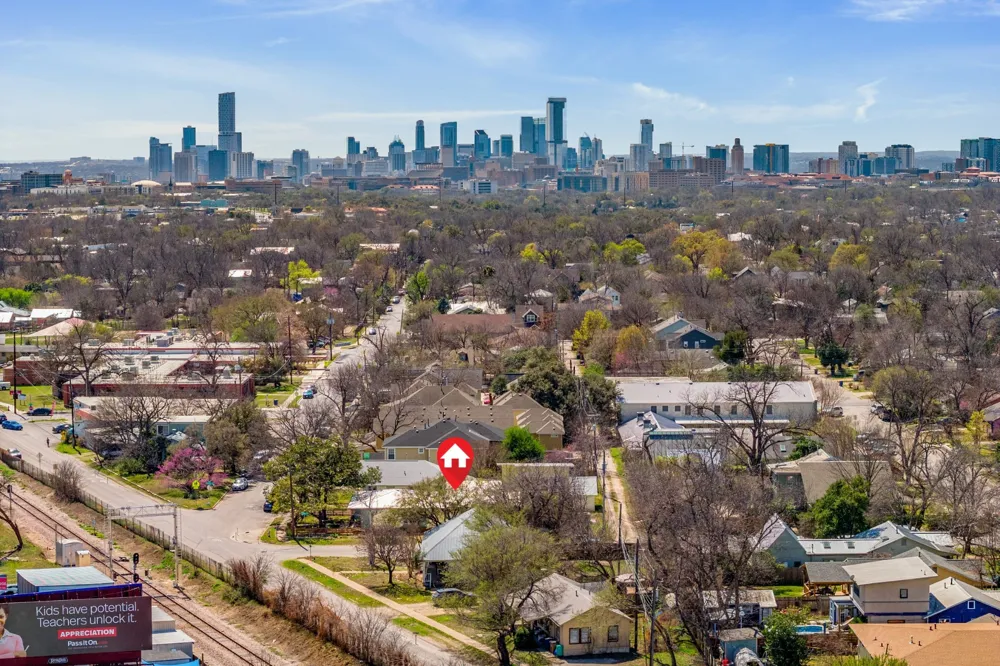 5114 Caswell Avenue Austin, TX 78751