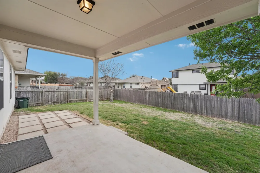 1115 Whitley Drive Leander, TX 78641
