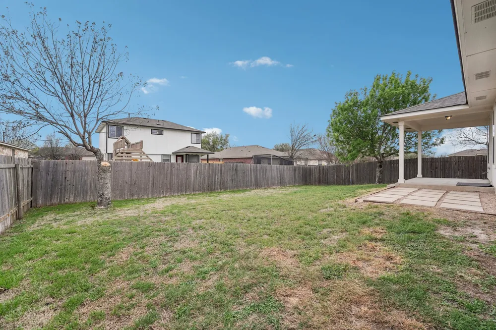 1115 Whitley Drive Leander, TX 78641
