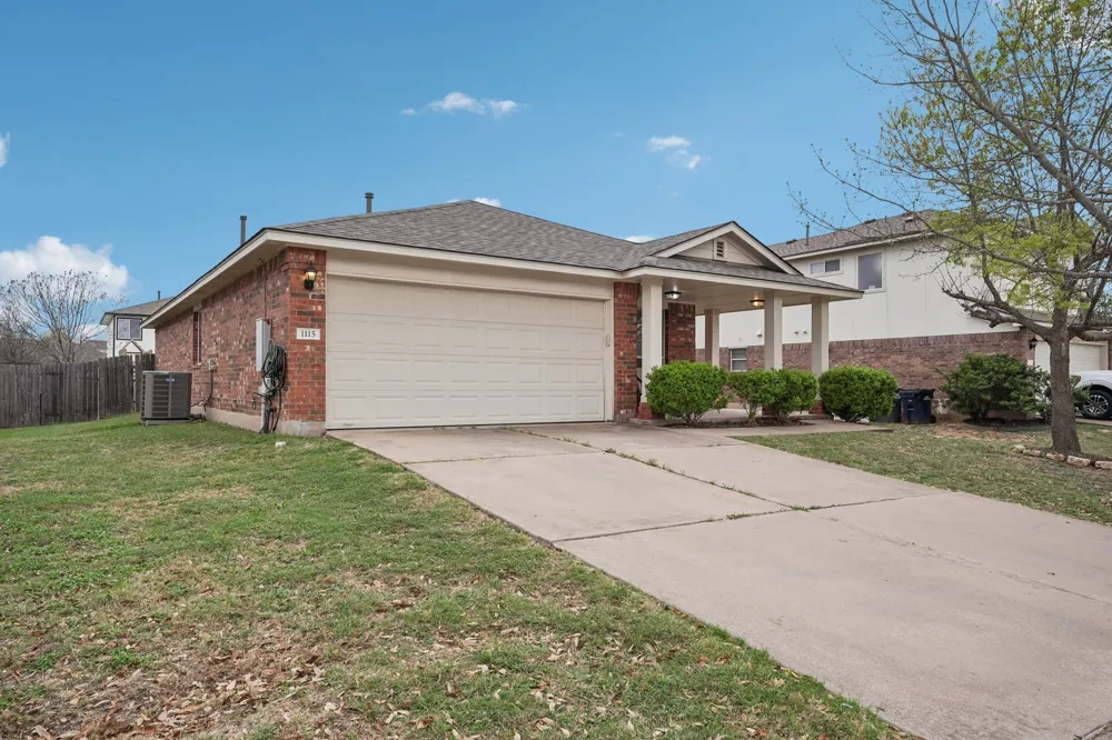 1115 Whitley Drive Leander, TX 78641