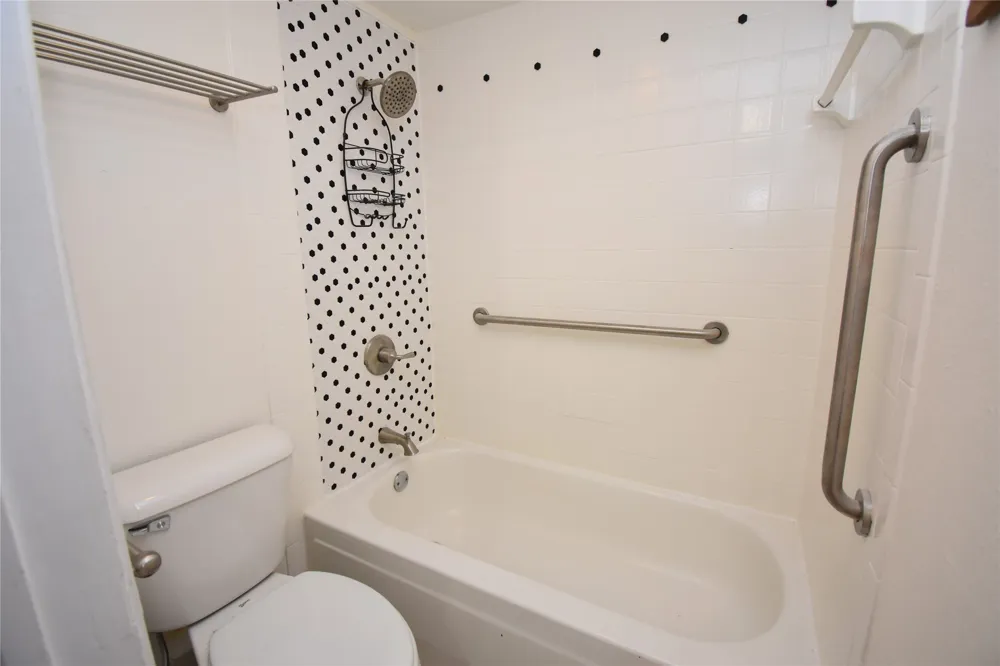 8888 Tallwood Drive #2109 Austin, TX 78759
