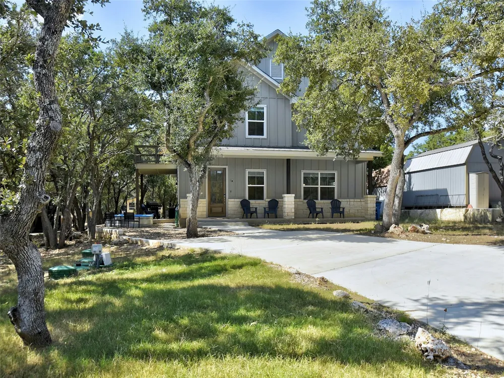 660 Mockingbird Drive Canyon Lake, TX 78133