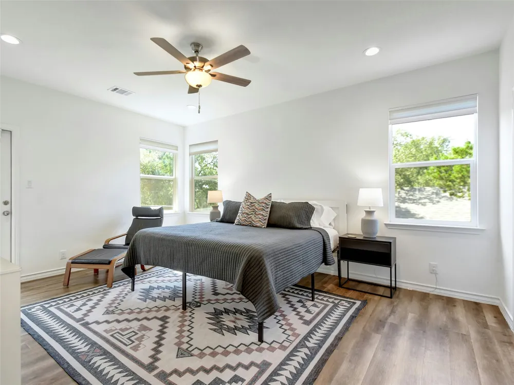660 Mockingbird Drive Canyon Lake, TX 78133