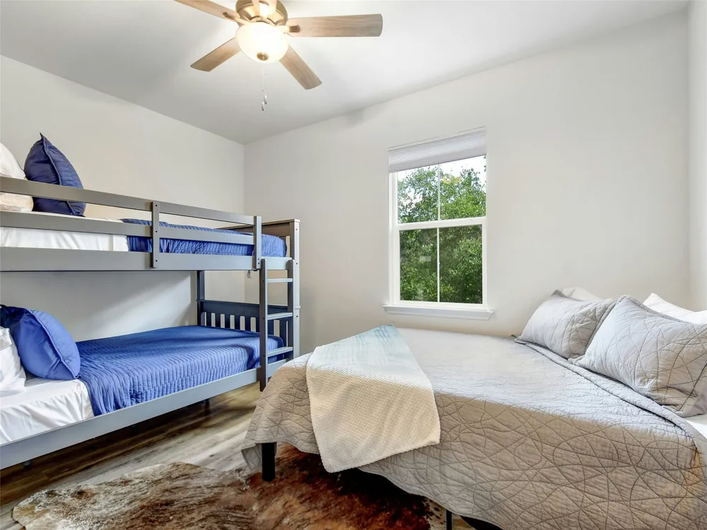 660 Mockingbird Drive Canyon Lake, TX 78133