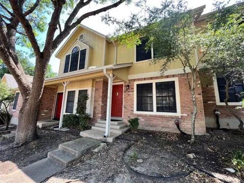 11901 Swearingen Drive #32