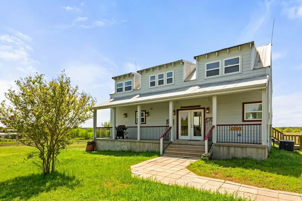 13484 Avis Road Dale, TX 78616