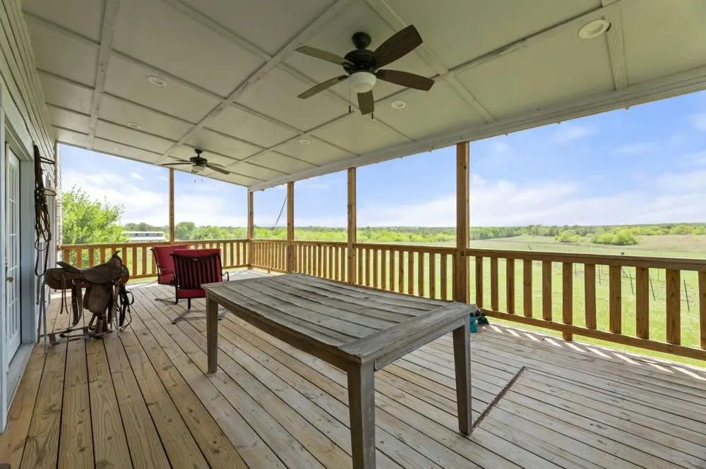 13484 Avis Road Dale, TX 78616