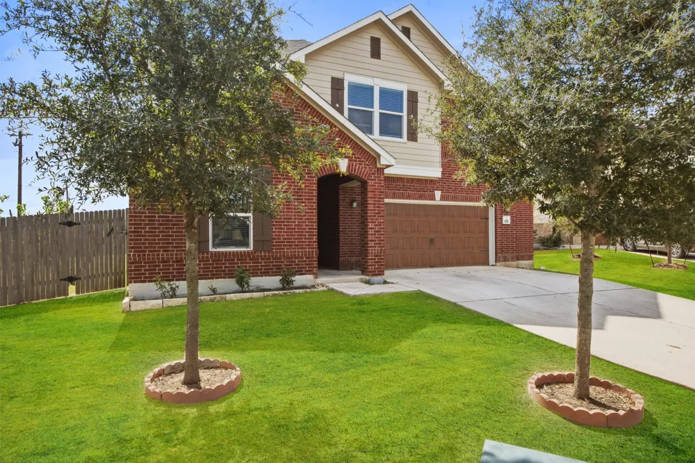 420 Conestoga Drive Kyle, TX 78640