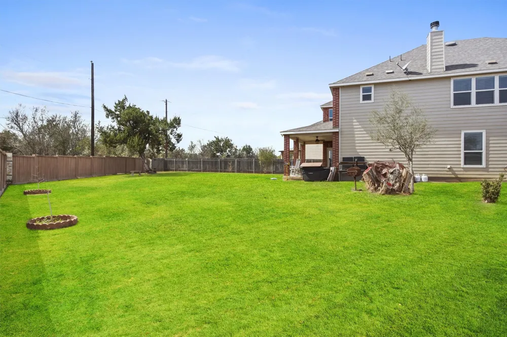 420 Conestoga Drive Kyle, TX 78640