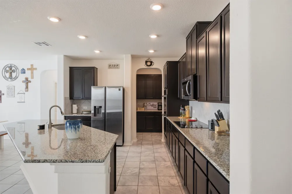 420 Conestoga Drive Kyle, TX 78640