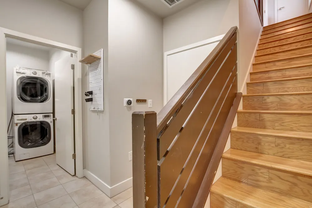 1702 S Lamar Boulevard #11 Austin, TX 78704