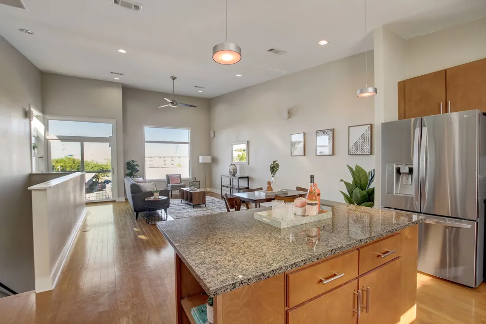 1702 S Lamar Boulevard #11 Austin, TX 78704
