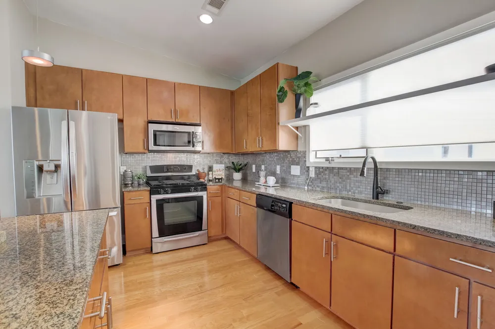 1702 S Lamar Boulevard #11 Austin, TX 78704