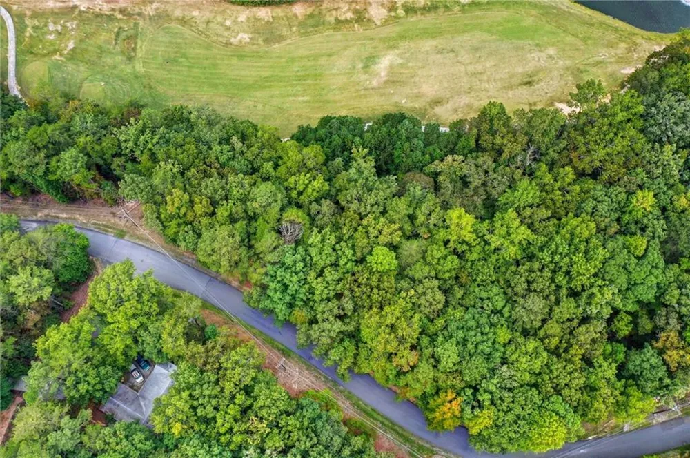 265 Red Cloud Drive Waleska, GA 30183
