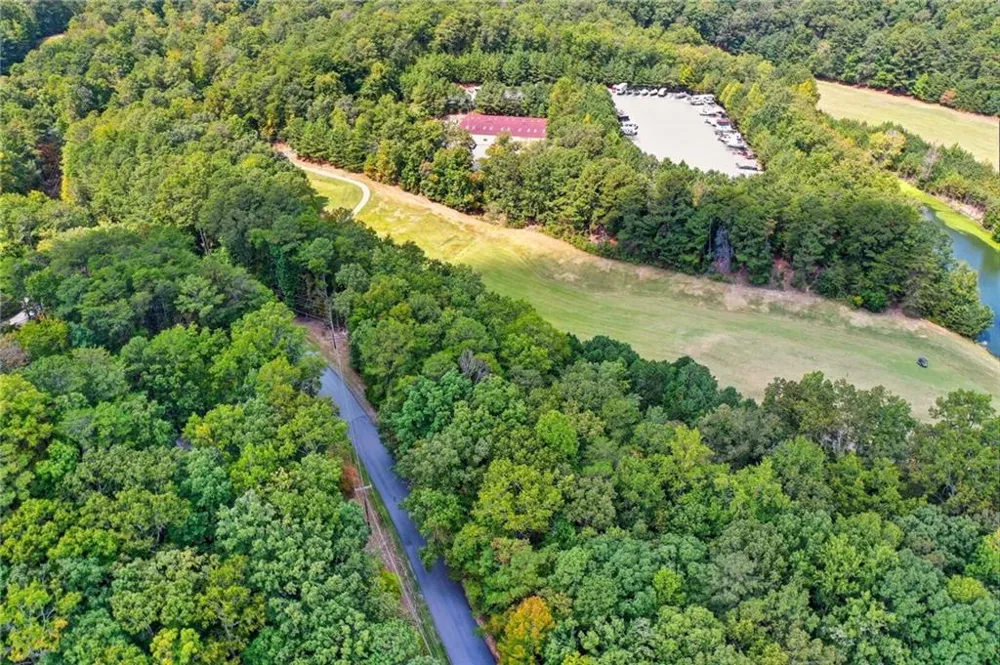 265 Red Cloud Drive Waleska, GA 30183
