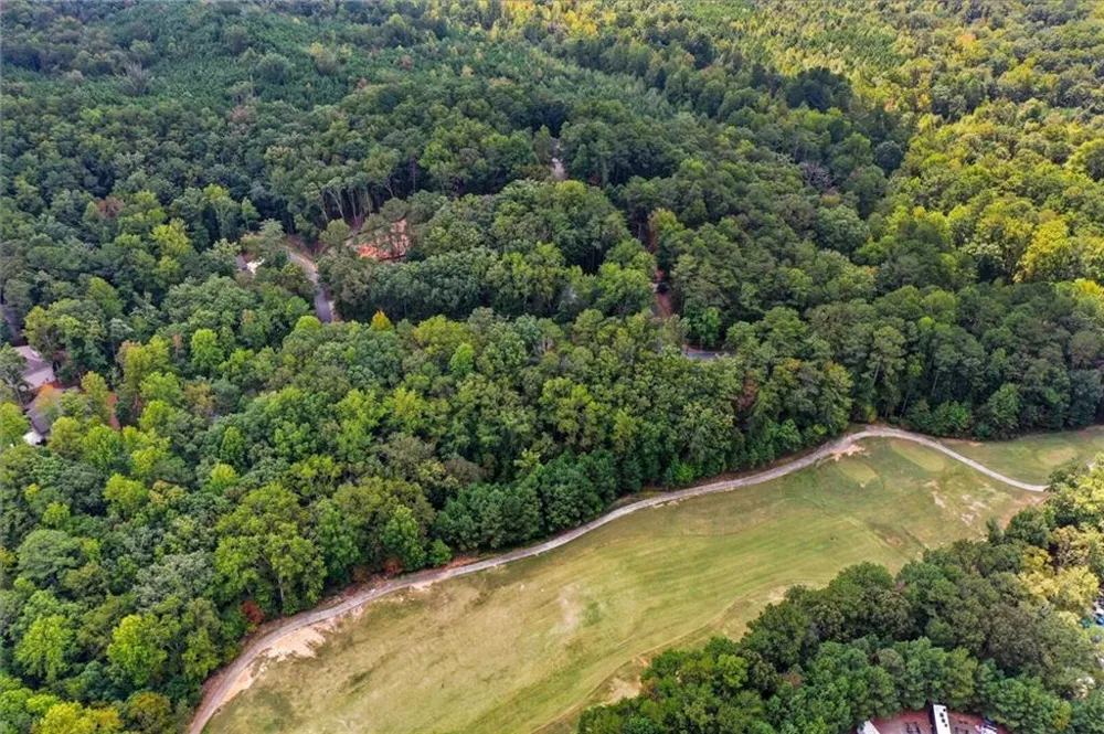 265 Red Cloud Drive Waleska, GA 30183