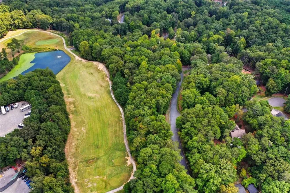 265 Red Cloud Drive Waleska, GA 30183