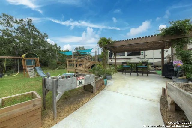 861 Rutherford Fischer, TX 78623
