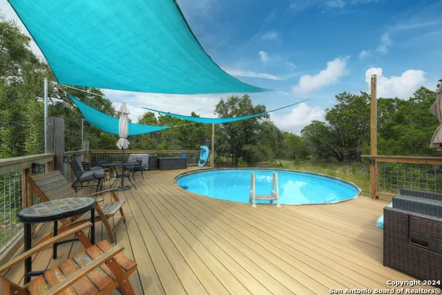 861 Rutherford Fischer, TX 78623