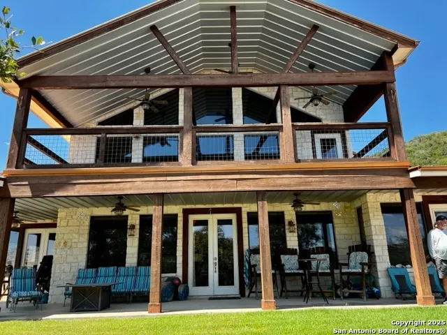 319 Bent River Concan, TX 78838