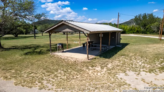 319 Bent River Concan, TX 78838