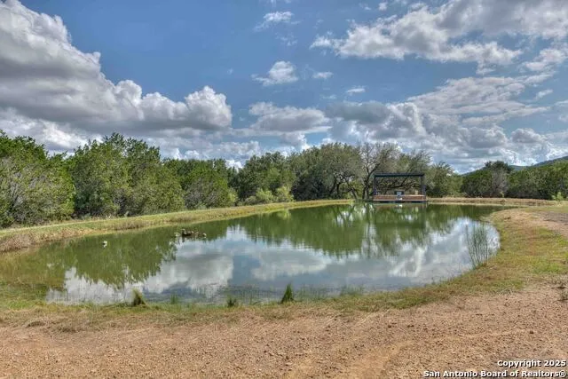 319 Bent River Concan, TX 78838