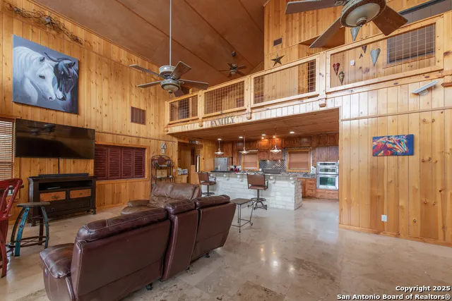 319 Bent River Concan, TX 78838