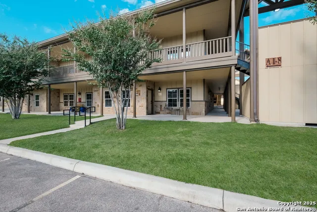 1554 Gruene #A3 New Braunfels, TX 78130