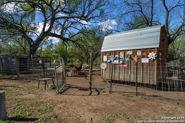 14350 Interstate 35 Von Ormy, TX 78073