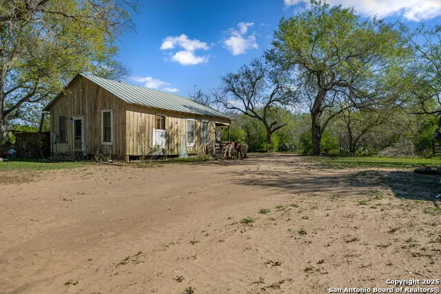 14350 Interstate 35 Von Ormy, TX 78073
