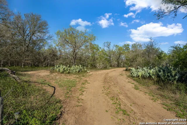 14350 Interstate 35 Von Ormy, TX 78073