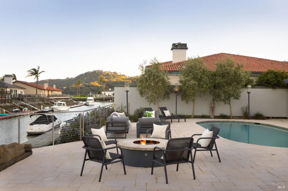 114 Jamaica Street Tiburon, CA 94920