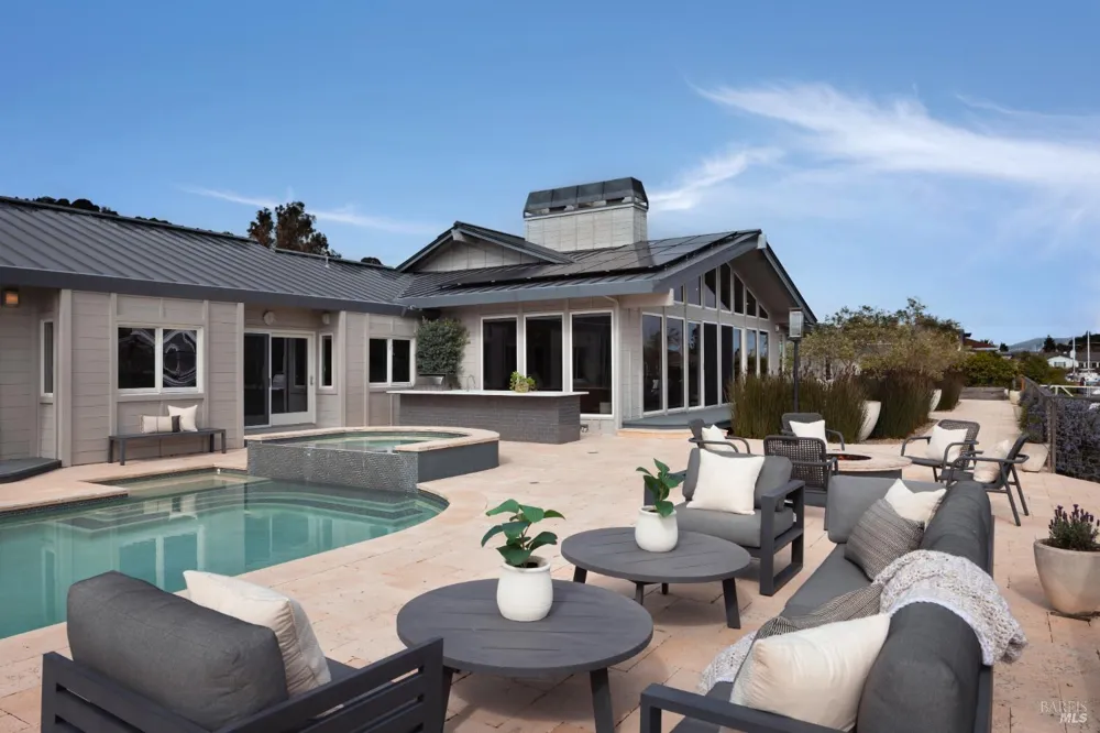 114 Jamaica Street Tiburon, CA 94920