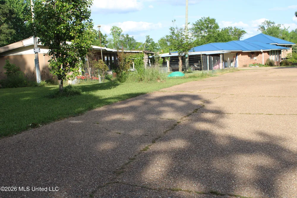 3085 Beauregard Road Wesson, MS 39191