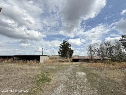 2384 Highway 51