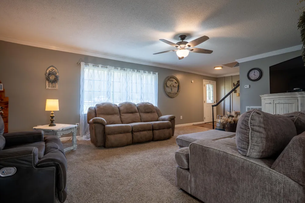 4667 County Road 91 Stevenson, AL 35772