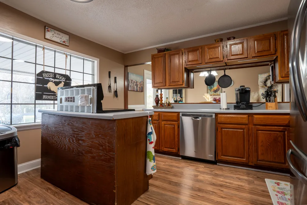 4667 County Road 91 Stevenson, AL 35772