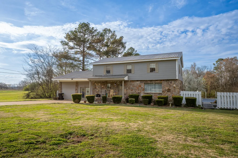 4667 County Road 91 Stevenson, AL 35772