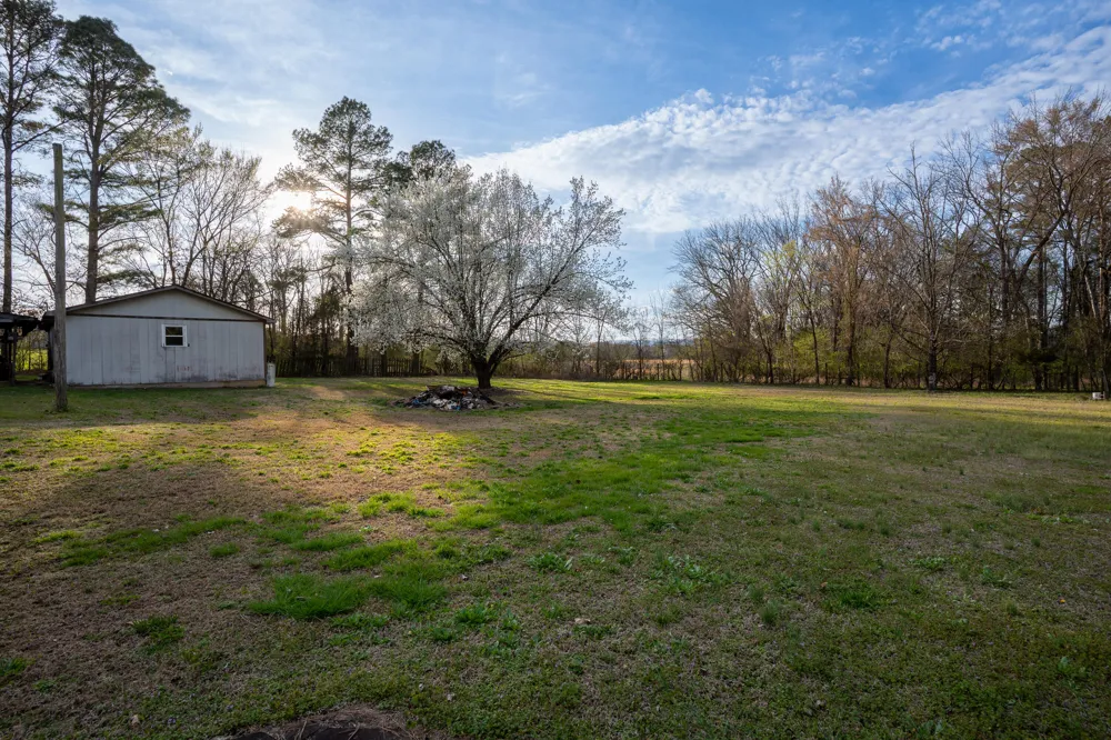 4667 County Road 91 Stevenson, AL 35772